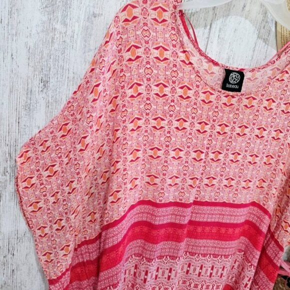 Bobeau Women's Blouse Size Medium Pink Bohemian Flowy Beachy Vacation Geometric - Picture 5 of 14